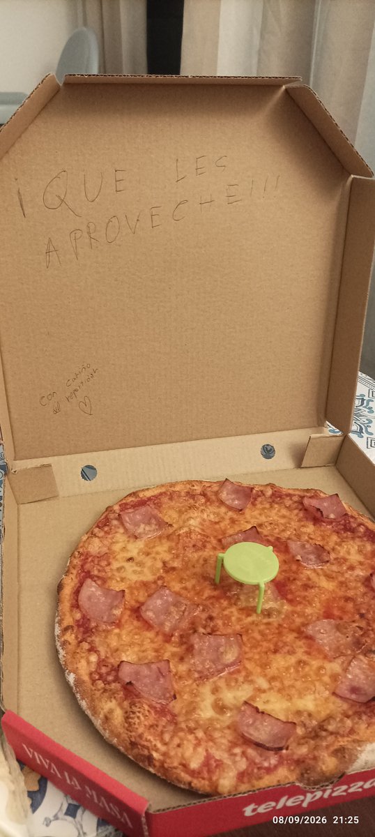 Helenlost815's tweet photo. @telepizza_es tenéis un repar que es puro 💜. https://t.co/w5mYWPc3j3