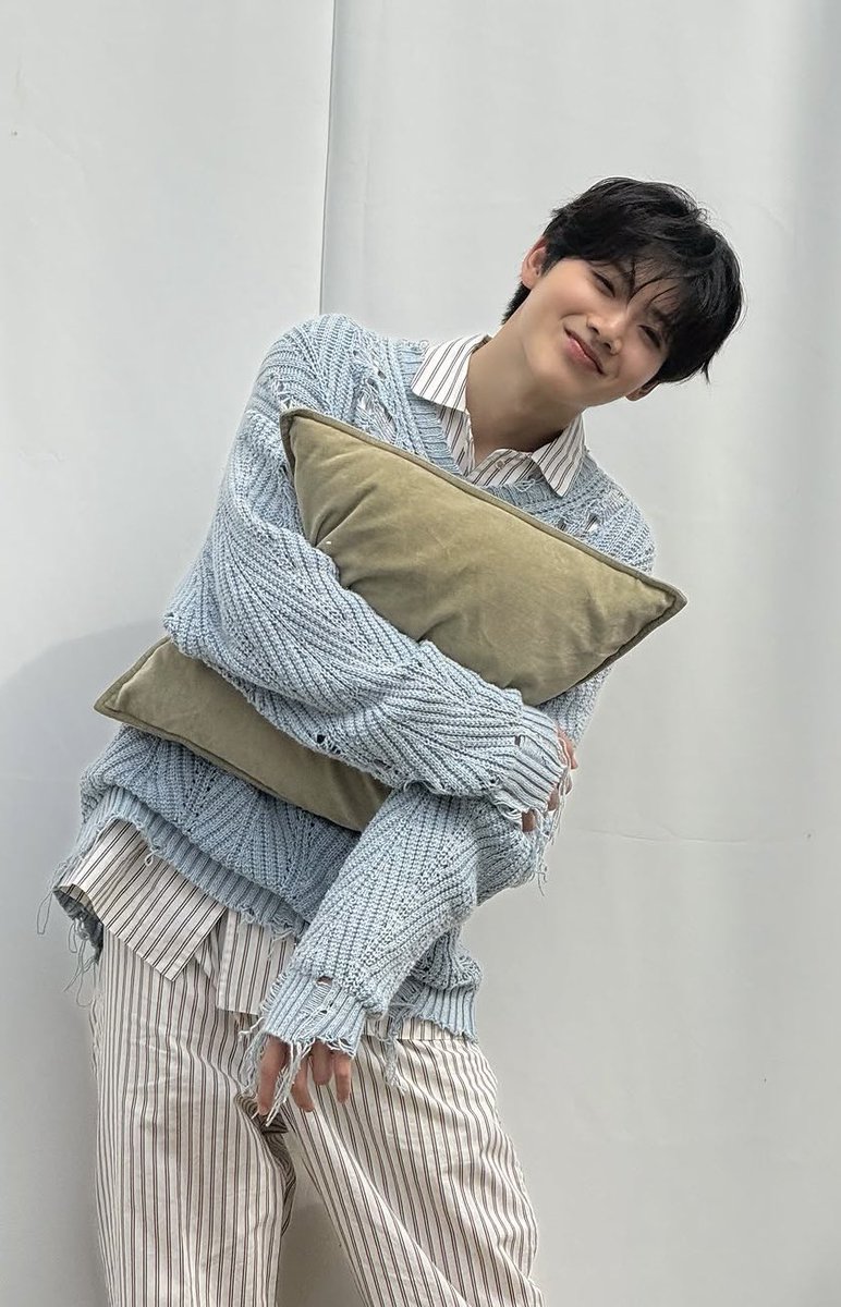 raraxthetics's tweet photo. 260909 treasure instagram updates 📸
“HAPPY BIRTHDAY JUNKYU” — #준규 https://t.co/ims47bf8Sf