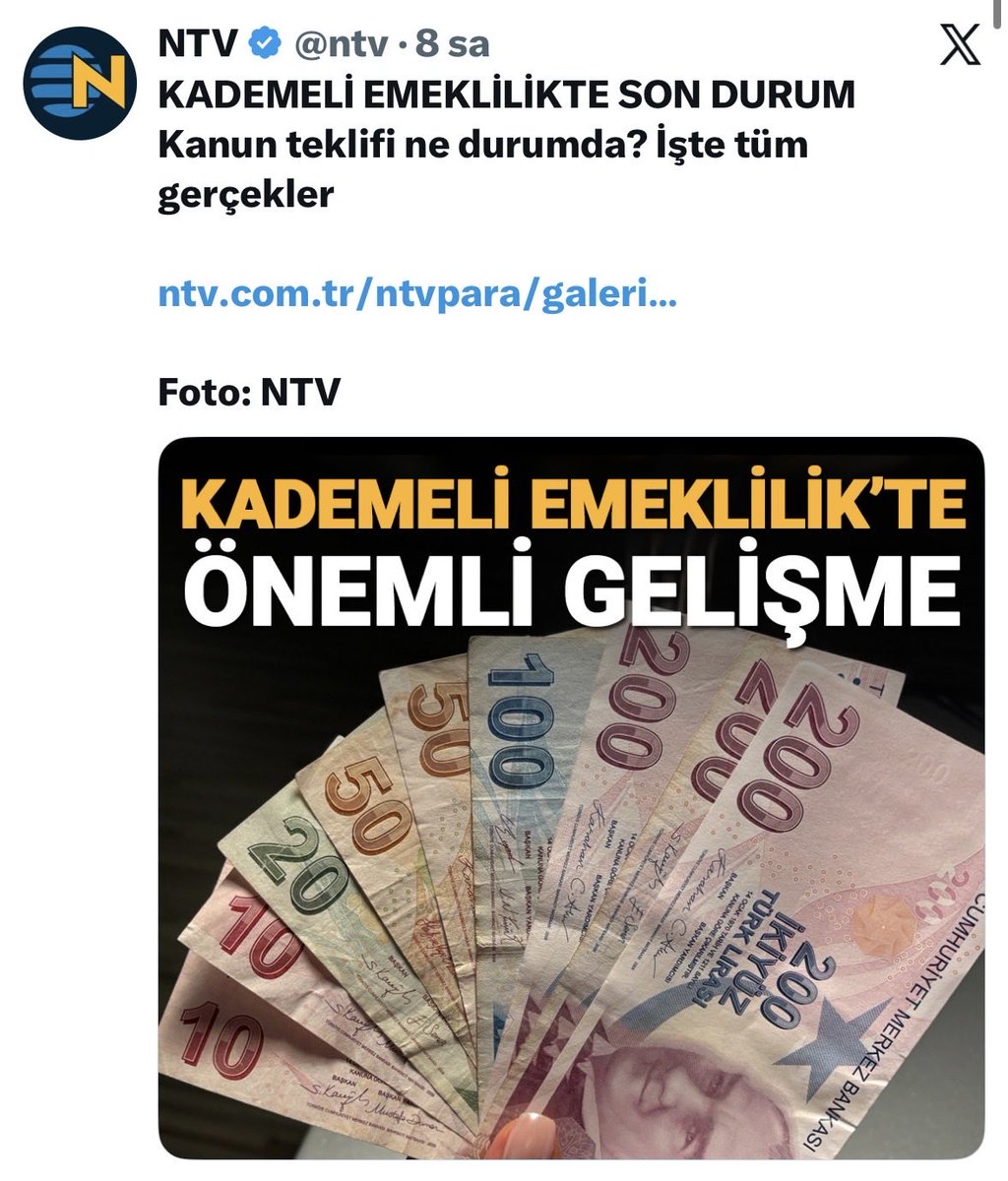 lalaaalaa's tweet photo. Kademeye cevap, haber siteleri aracılığıyla geldi! 👊

Bugün, NTV, Halk TV ve A Haber ..

Ve daha birçok haber sitesi, yine Kademeli Emekliliği gündeme taşıdı.

Dikkatimi çeken detay şu:
Yayın çizgileri birbirinden farklı medya kuruluşlarının haberleri neredeyse aynı içerikte.

“Meclis süreci, 22 ay vurgusu ve aynı mevcut durum anlatımı” ..

Haberlerin aynı kaynaktan servis edilmiş olma ihtimalini de göz önüne alarak, bunu olumlu bir gelişme olarak okuyorum.

Yani Kademeye cevap gelmiş.

Kademeli Emeklilik gündemin merkezinde. 

@EmadDernegi 
#KademeyeCevapVerin 
#KademeliEneklilik 
#8EylülEmekliYaSonrası