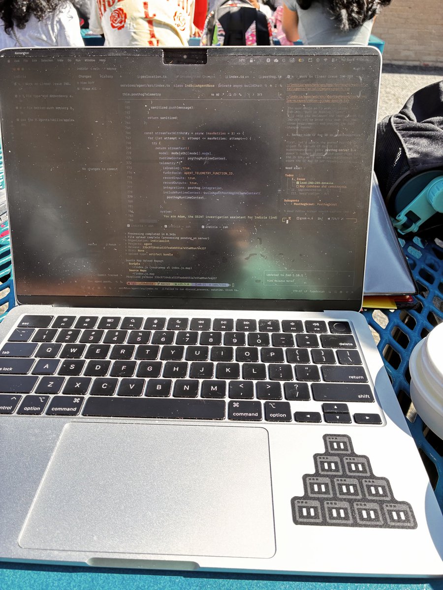 mash00r's tweet photo. schooled so hard started working instead https://t.co/wtow7lT8f2