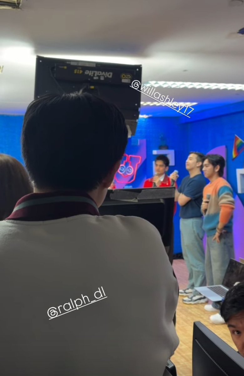 ashtheleon's tweet photo. HELLO ANG RAWI KO 😭😭😭 RALPH WAS REALLY THERE DURING WILL'S SHOWTIME ONLINE SEGMENT HUHUHU https://t.co/z50nLwVsUH