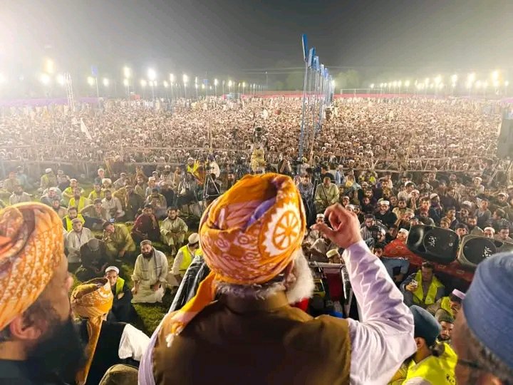 YarMthari's tweet photo. قائد ملت اسلامیہ قائد جمعیت مولانا فضل الرحمن صاحب کے قیادت اور امامت میں ان شاءاللہ سندھ کے ناجائز مسلط شدہ حکومت کا جنازہ پڑھیں گے وہ وقت  قریب ہے 
#جےیوآئی_سندھ_کی_آواز
#امن_عالم_اجتماع_سکھر
#سندھ_راشدسومرو_کے_سنگ
#مستقبل_جےیوآئی_کا
#سندھ_جےیوآئی_کیساتھ https://t.co/a5CXYZ9pGl