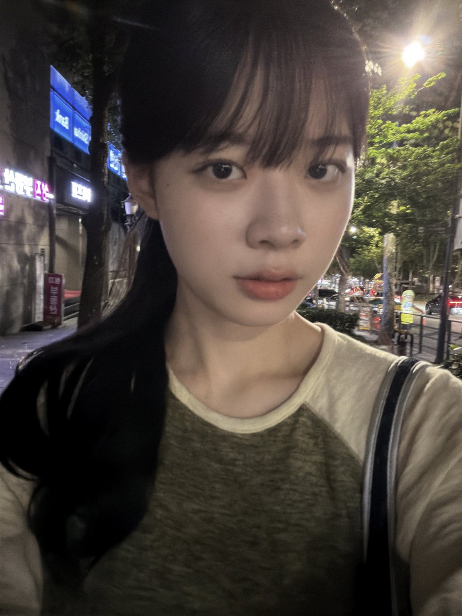 lostinnsummer's tweet photo. 요근래    버블셀카타율미침…
넘부끄럽자낭 👉🏻👈🏻/// ♥️♥️💞💞 https://t.co/NQVwTgY58u