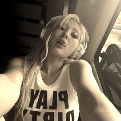 lluminovaa's tweet photo. The boys helped me pick #NewProfilePic https://t.co/AHKR23yeIZ