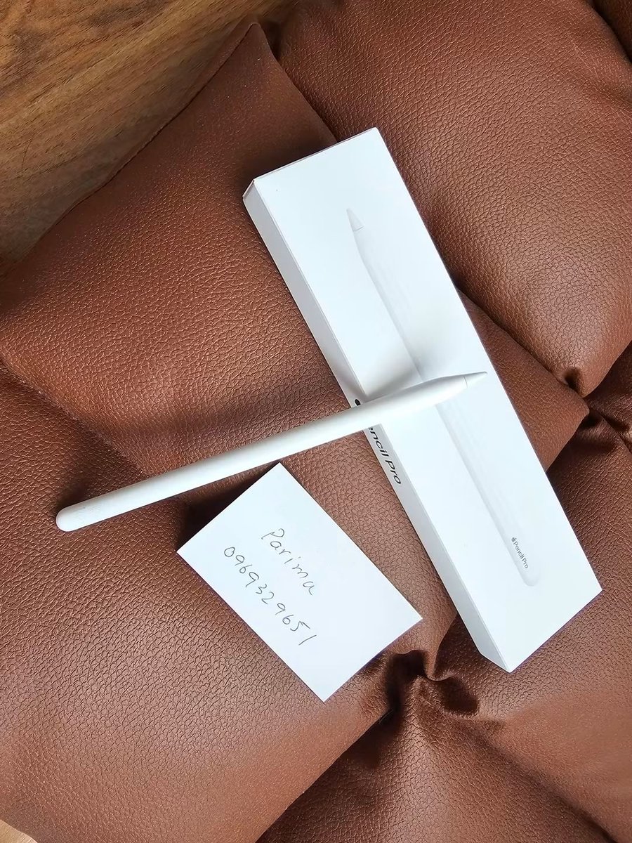 Parima_0's tweet photo. 🔔 อุดหนุนเค้าหน่อย 🥺 ~ ลดราคา 

ส่งต่อ Apple Pencil Pro ซื้อมาผิดรุ่น แกะมาเช็คของเฉยๆ ยังไม่ได้ใช้งานครับ

ปล่อยต่อ 2,200.- รส.

สนใจ dm มาสอบถามเพิ่มได้ครับ 
หรือแอดไลน์ไอดี 0969329651

#ปากกาไอแพด #ปากกาiPadมือสอง #applepencilมือสอง #applepencil  #ส่งต่อapplepencil https://t.co/LDOHFIGtr2