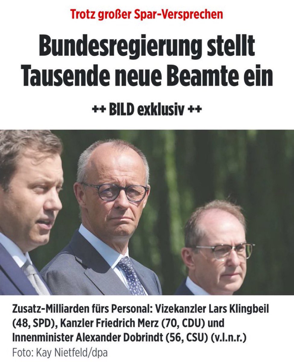 TropicAnalyze's tweet photo. @BerlinReporter @julius__boehm @larsklingbeil Drei mal schwarzer Kater https://t.co/jNDRzpO7ND
