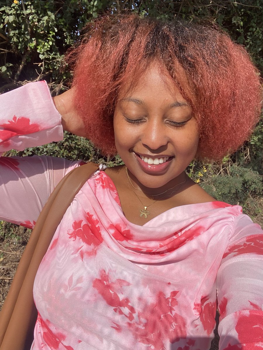 sheee_raw1's tweet photo. Pink hair🩷 https://t.co/4ACoPw5RwW