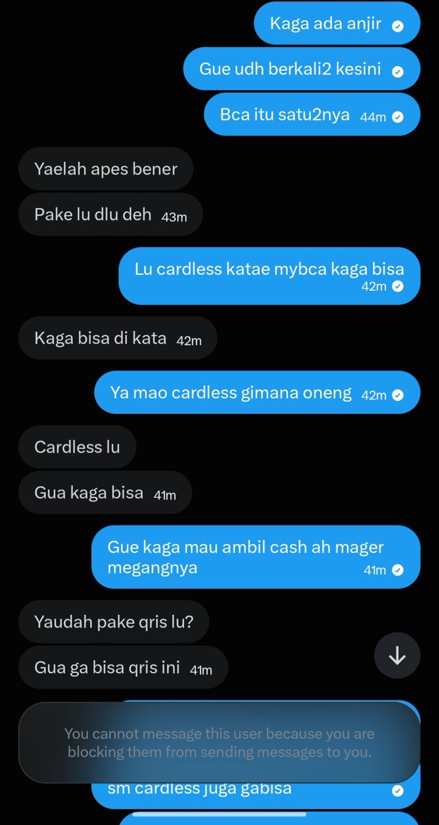 puyooooo_'s tweet photo. "Pake lu dulu deh"
"Cardless lu"
"Yaudah pake qris lu?"

Masa baru ketemu gue mau diporotin kan anjing ya 😃 https://t.co/jJVMPH46Ty