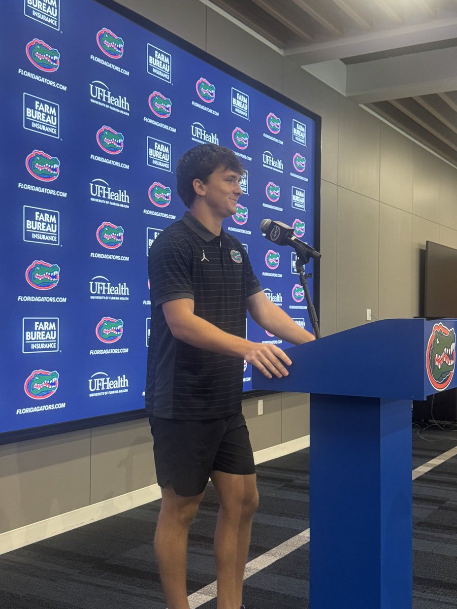 Colding_Jackson's tweet photo. Kicker Patrick Durkin is at the podium and discusses his kick:

“We always want the big moments and the clutch kicks, and for it to be a 53-yarder, first one in The Swamp, it was electric.” https://t.co/UwLIH5iP2q