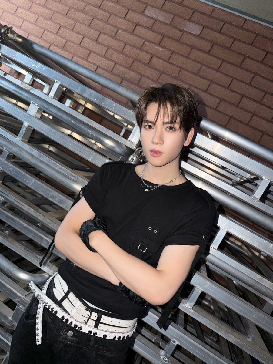 POW_grid's tweet photo. [#YORCH]
😎🖤
#POW #파우 #요치 #Flavor #플레이버 https://t.co/NqUvEbz16V
