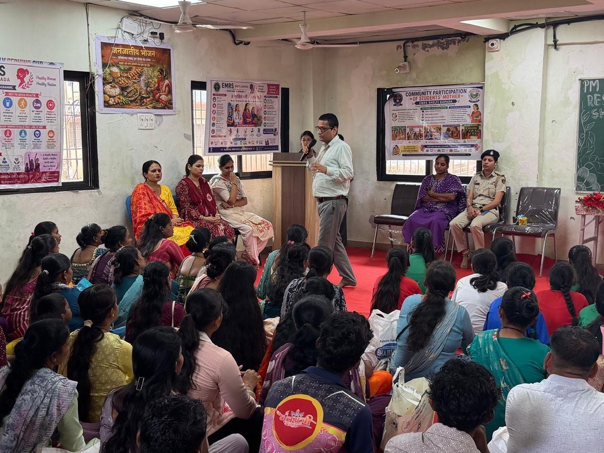 emrsdnh's tweet photo. Community Gathering Programme 🌿💻🥗
A successful awareness programme on Health, Cyber Security &amp; Nutrition was organised with active participation of students and community members, promoting a Healthy, Safe &amp; Responsible Community.@NESTSHQ https://t.co/iRmR2TtDBi