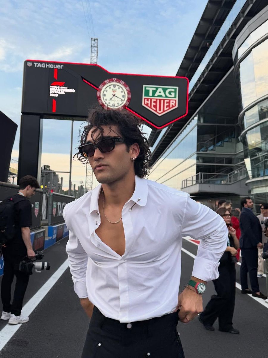 offwellsy's tweet photo. NOAH SLADE EVERYBODY 🏎️ https://t.co/1y0LlhJHXu