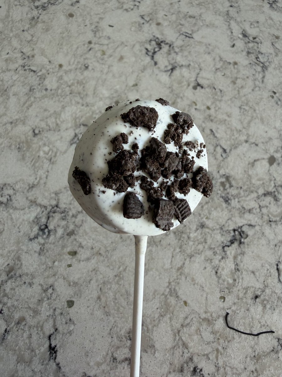 FoodPleaser tweet picture