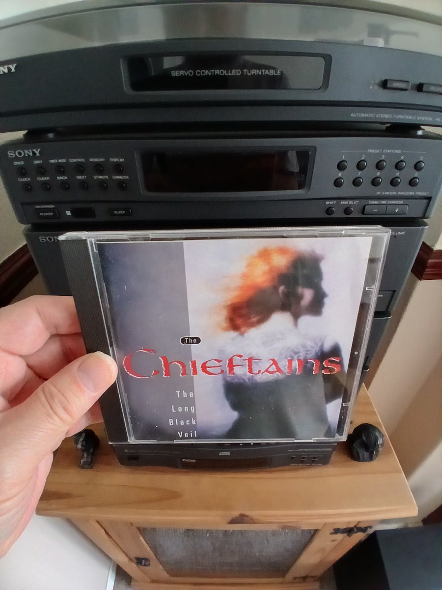 Keef_B_1's tweet photo. Everybody from #TheStones to #TomJones join the party here.
#TheChieftains #MickJagger #RollingStones #Sting #VanMorrison #SineadOconnor 
#NowPlaying #CD #TeatimeTunes #Tunesday #TuesdayTunes 
@thechieftains @MickJagger @RollingStones @RealSirTomJones @SineadOConnor
🙏❤️✌️ https://t.co/h92WoTMx6J