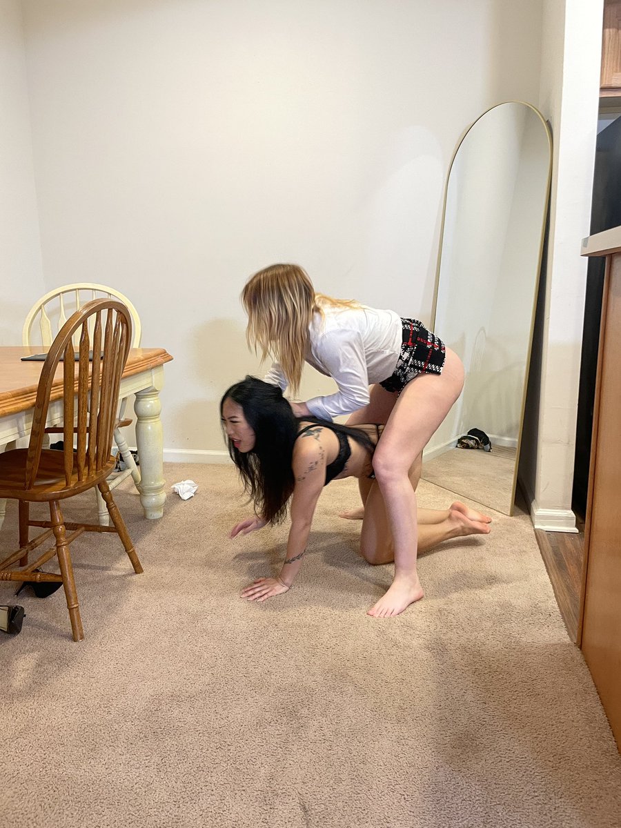 GFCPatreon's tweet photo. Librarian fight 🔥🔥

@kiara_star01 vs @Bunnybunbun1313 https://t.co/vf7AE5nx39