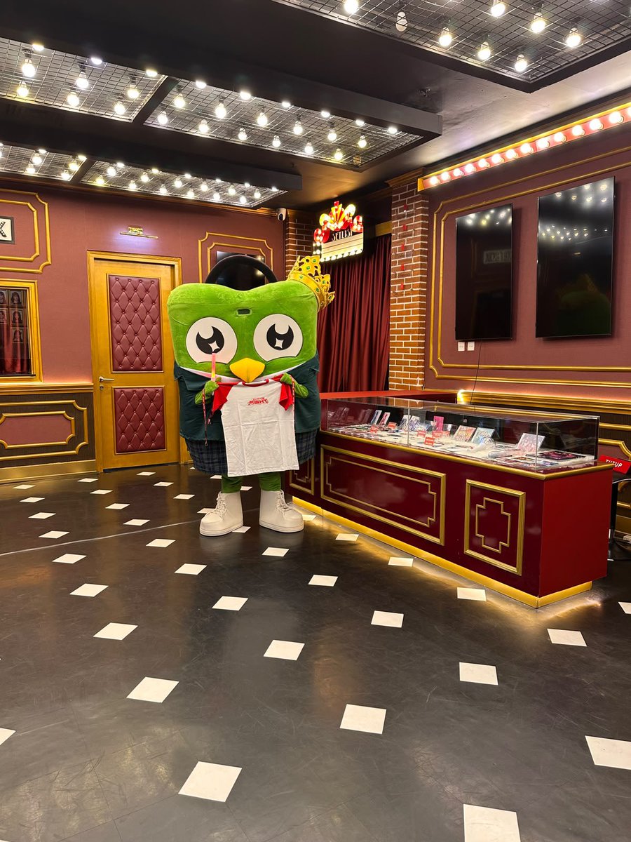 tokopedia's tweet photo. Happy 14th anniversary my second home, JKT48 Theater! ❤️✨ https://t.co/GgtSxEDRJD