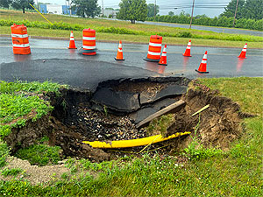 ncpr's tweet photo. The U.S. Army Corps of Engineers will conduct a study to map out aging infrastructure at the former Plattsburgh Air Force Base. This comes after local officials lobbied the federal government for assistance with remediating the Cold War-era systems.
https://t.co/4oGEDgKBbu https://t.co/tL1pWb6eRI