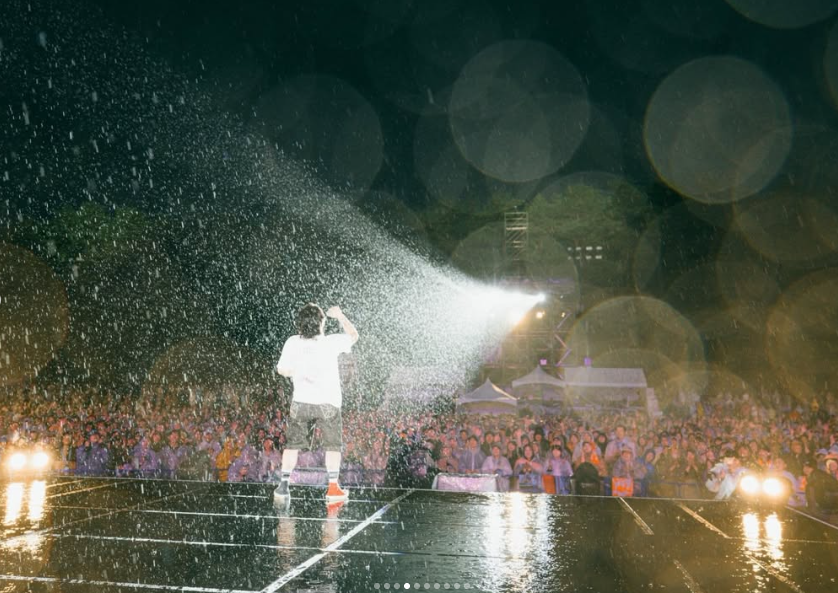 Valorant__Holly's tweet photo. 本当に大変だったけど行ってよかったよ。
推しが雨男だと大変だよ。
今週末も雨か？雨なんか？？？
https://t.co/FbcSJQ2CWi https://t.co/PJbjTdKi1a
