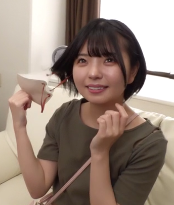 adoalife's tweet photo. 外した瞬間の表情まで好きな人いる？

ショートボブ好きは↓
【https://t.co/wRFTz9XvLn】 https://t.co/qL3WvVUyKO
