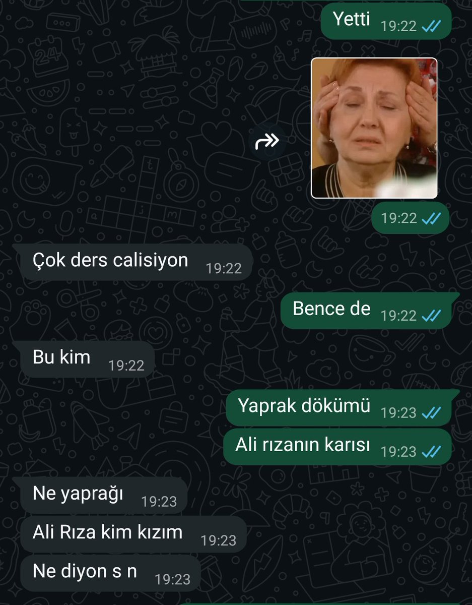 ir2msuy's tweet photo. Ağam bizimle egleniy https://t.co/2nSOU9fB4R