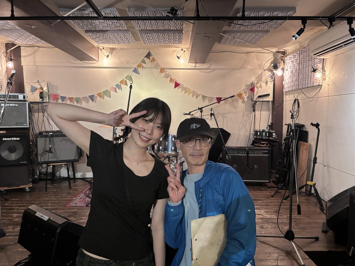 guuuly23's tweet photo. 今回の東京も出会いや再会があって、みんなと素敵な日を作れて楽しかったです。
二日間のイベントでお世話になったあおれんさん！
ありがとうございました(^-^)v https://t.co/U9G8mRwSdp