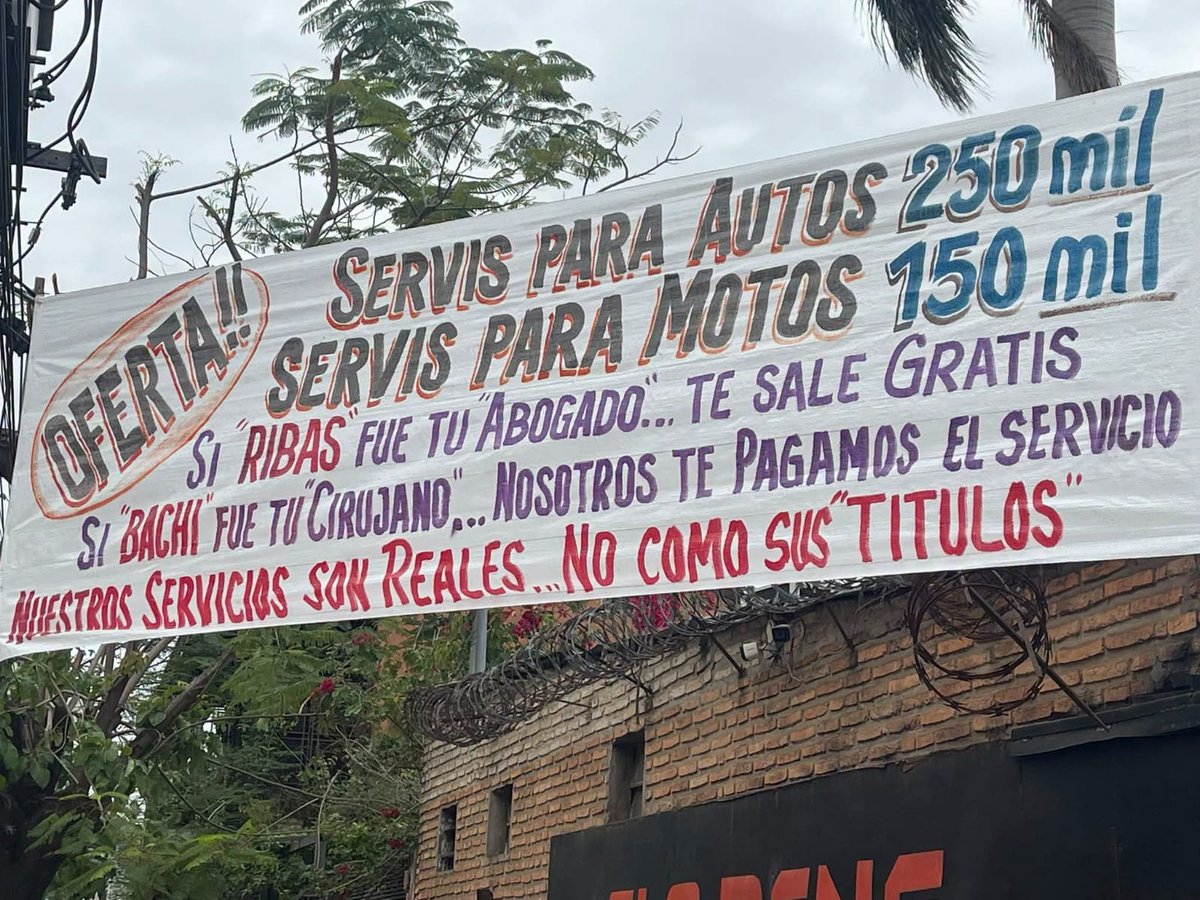 AcevedoCelinne's tweet photo. Jajaa https://t.co/LCXVO1MeTh