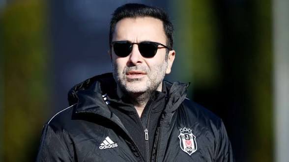17donanma's tweet photo. Başkan bu liste direkt Beşiktaş’ın 2’nci yüz yılını uçurur  ya.. 

Bu adamları şu anki güçleriyle bir araya getir sonra g*tü yiyen  sahada eyyam yapsın.. https://t.co/tdqWtFDNGy