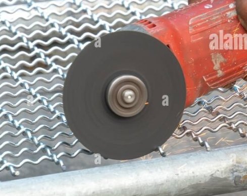 Void_Entr0py's tweet photo. @LatvijaBird Only angle I support is angle grinder, without supports! https://t.co/V6gSotZoBN