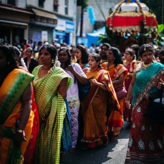 AgathyanThe5th's tweet photo. From socialist mayor of Paris Emmanuel Grégoire to far-right MPs Marine Le Pen and Jordan Bardella and former centrist minister Edouard Philippe, BAPS’ misogyny was condemned.

True Hinduism involve women in rituals as shows the Fête de Ganesh organized by Eelam Tamils. https://t.co/Ni1pN0MxKA