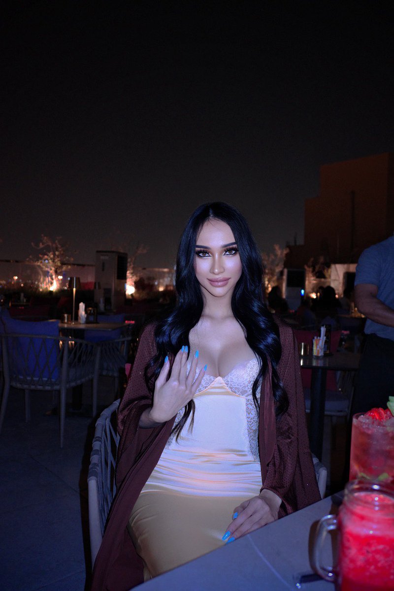 absolnuc's tweet photo. #ladyboy_riyadh #ladyboy_both_in_riyadh #ladyboy_saudi https://t.co/UpMVCmsktw