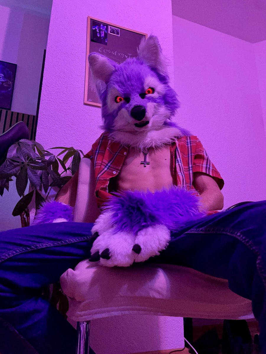 PurpleRadr's tweet photo. What are you doing down there? https://t.co/gCTESimOBf