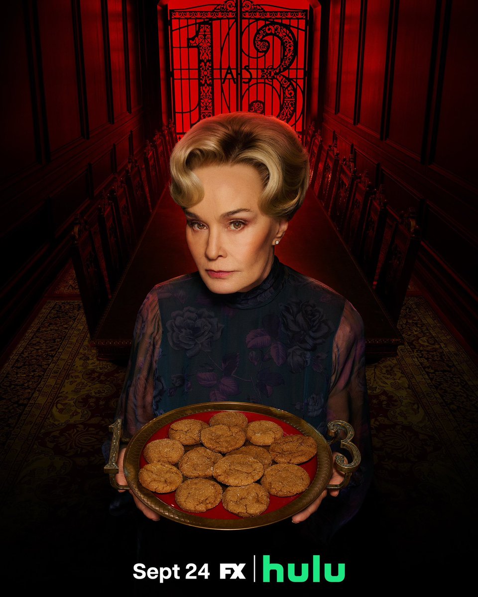 ahsfx_br's tweet photo. Novo pôster de American Horror Story: 13 com Jessica Lange como Constance Langdon. https://t.co/tSgt85v2aX