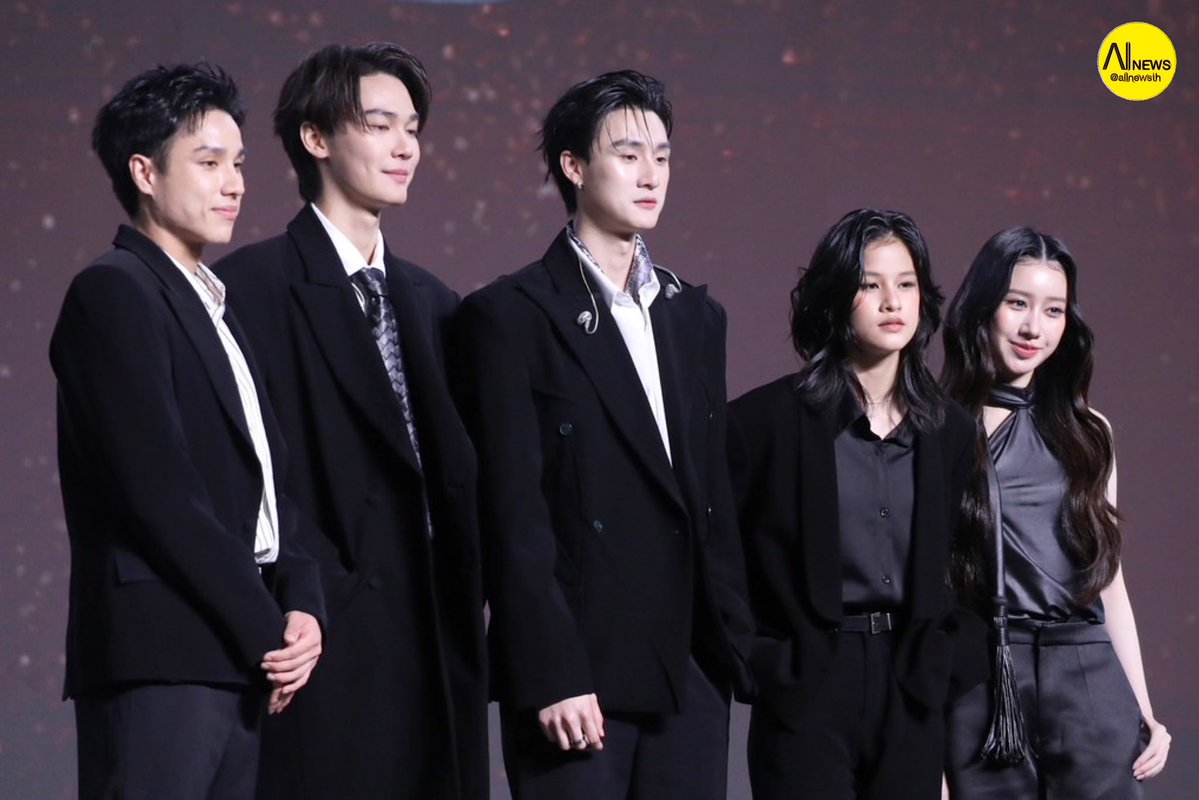 AllNews_th's tweet photo. ภาพบรรยากาศงาน “Mr.Kill มังงะสั่งตาย Final EP FAN MEETING”
#MrKillSeriesFinalEP
#Dew_jsu #tee_vtp #dewtee
#Singha_Luang #neoneos #mataaptr
#MrKillSeries #GMMTV https://t.co/iTTAdcKfiT