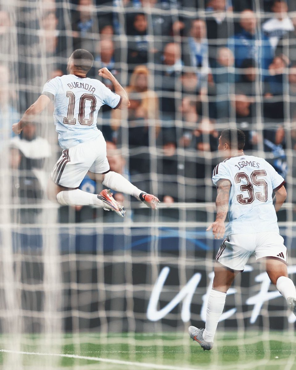 AstonVilla's tweet photo. 🎶 He scored for Villa in Istanbul 🎶 https://t.co/i0MXyPWHi2