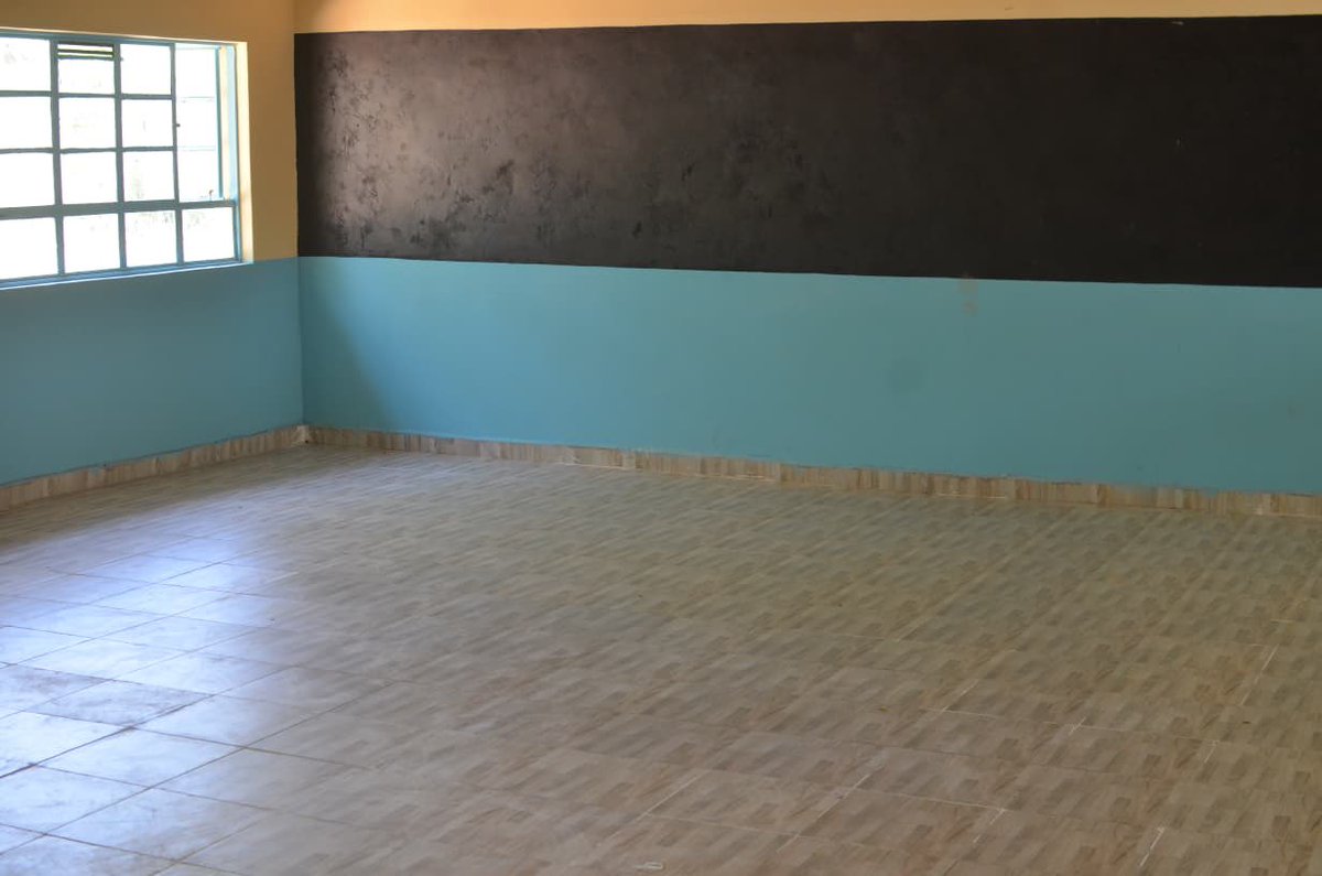 OAmollo's tweet photo. RariedaTimes; Commissioned Classrooms, Tanking , &amp; Toileting of Atemo Comprehensive Schooll https://t.co/2sE7AbEG0r