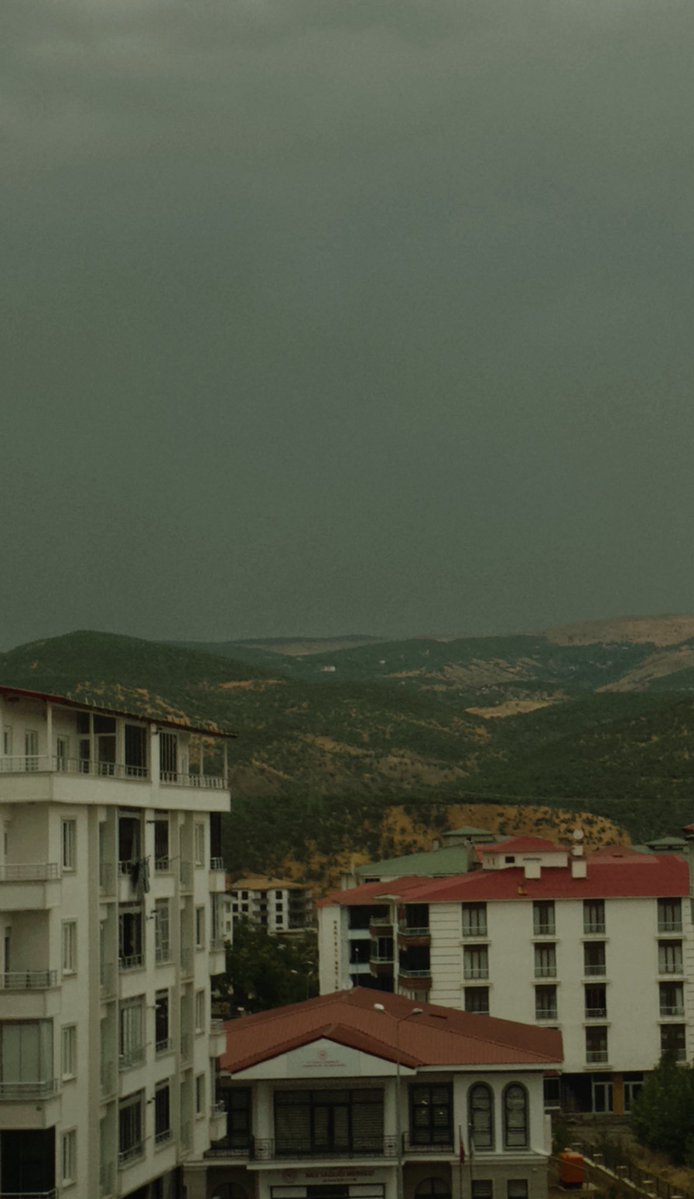 heliniims's tweet photo. bingölün dağları 🫶🏻 ben https://t.co/B94s2EqL5Q
