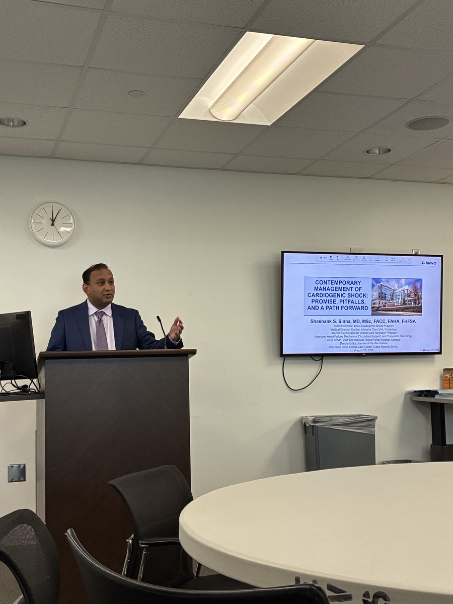 CCFcards's tweet photo. August has been busy gearing up for interview season, but the fabulous noon conferences continue! Last month we welcomed Dr. Chen to discuss AI in medicine and Dr. Sinha to discuss updates in cardiogenic shock management. Thanks to Drs Chen and Sinha for your incredible teaching! https://t.co/EwsekgyAxE
