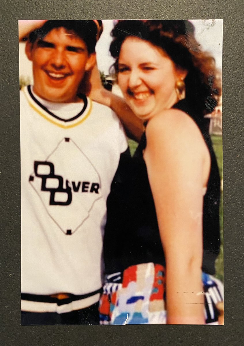 VartyCamera's tweet photo. 11 years since she took her last breath. Emily’s Mom. Mom and Dad’s Daughter. My Sister. Family to others. A friend to many more. Missed by all of them. 💜 Love you sis. https://t.co/GKDX9eTmKL