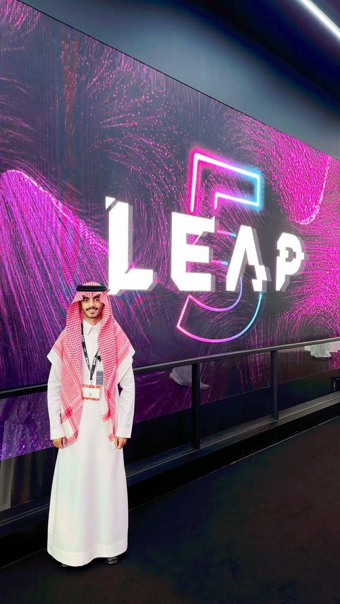 IEEENajranUni's tweet photo. جانبٌ من زيارة أعضاء نادي IEEE بجامعة نجران لمعرضي LEAP X DeepFest 2026 بالرياض؛ للاطلاع على أحدث الابتكارات والتطبيقات في الذكاء الاصطناعي، والروبوتات، والأتمتة، وتبادل المعرفة مع مجتمع التقنية، واستلهام أفكار تدعم مبادرات النادي القادمة.

#جامعة_نجران 
#IEEE_NU https://t.co/7RNKC1XYfh