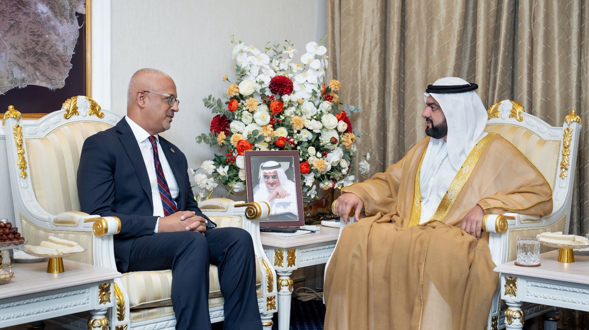 BarqFuj's tweet photo. ولي عهد الفجيرة يستقبل سفراء أستراليا وماليزيا والصين.

#برق_الفجيرة https://t.co/Nncmc6geUx
