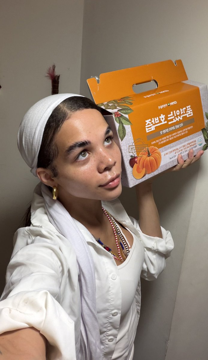 itssjustrobyn's tweet photo. This a whole different type of flex https://t.co/b2b5KfAxH3