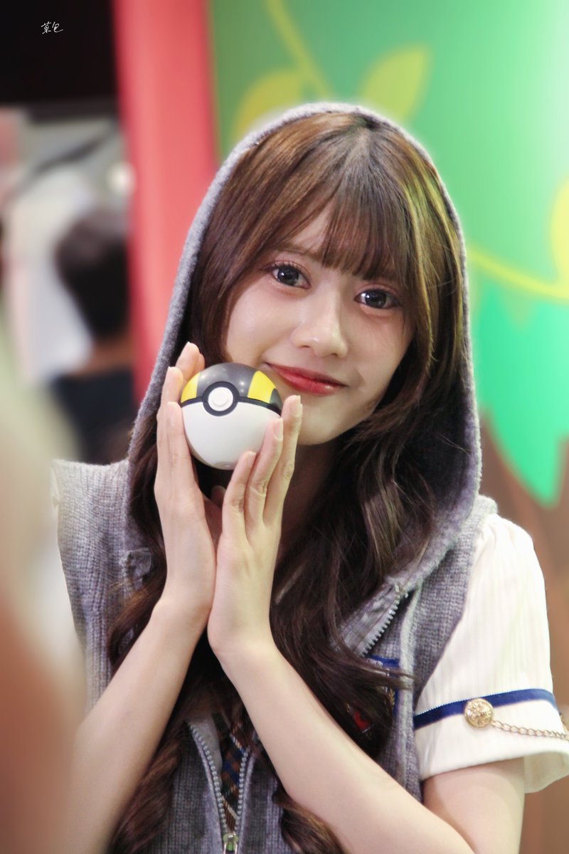 teppanmee0906's tweet photo. Devi at pokemon mezastar✨️
Wink✨️
#KLP48 #DeviKLP48 https://t.co/8ZTqtHKyy5
