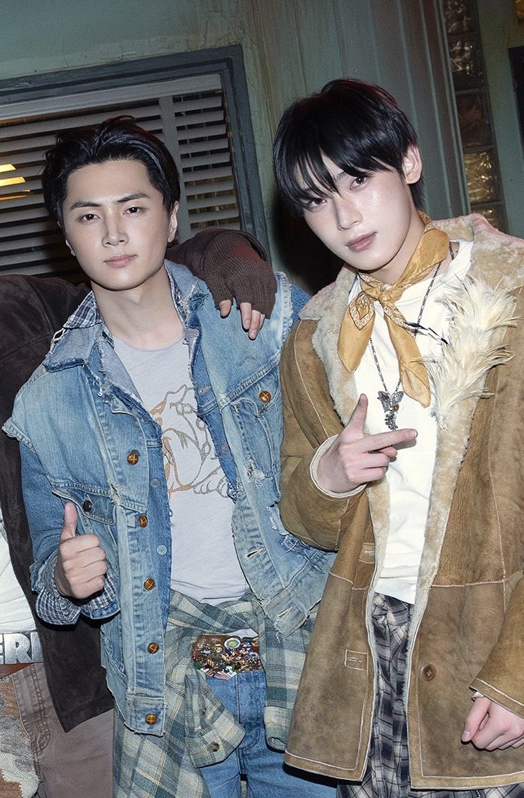 moonswithwon's tweet photo. #ENHYPEN #SUNOO #JAY will have a DRAMA CAMEO IN <Francesca Next Door> 😭😭😭👏🏻👏🏻👏🏻

A VAMPIRE DRAMA JAY &amp; SUNOO ACTING DEBUT 😭

Genre: High Teen, Romantic Comedy, Fantasy
Director: Park Sang-Woo
Format: 30 Minute X 4 Episodes
Cameo: ENHYPEN JAY, SUNOO

📎 https://t.co/K8W2Xjg4uk https://t.co/EfoGUya3Su