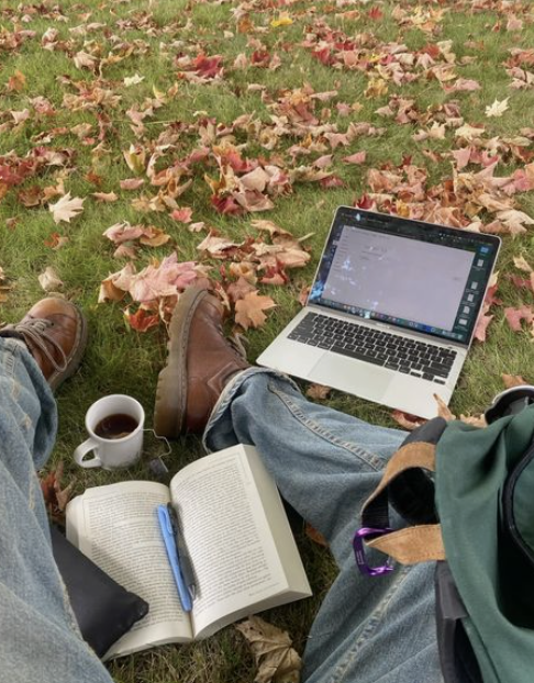 saoirse_shedtwt's tweet photo. spend a fall day of school with me!
an interactive 🧵 for #edtwt and #edrtwt
(🎃 = my choice)
all images found on pinterest!📌
♡/↻ are appreciated :) https://t.co/GIVnxesDVe