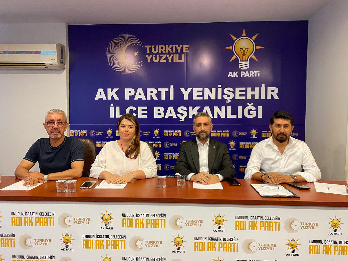 akyenisehirilce's tweet photo. 📍 AK Parti Yenişehir İlçe Başkanlığı

✅ Toplantı

AK Parti Yenişehir İlçe Başkanlığımızın haftalık olağan Yönetim Kurulu Toplantısı’nı; İlçe Başkanımız Sn. Seyidhan Kartal , İlçe Yönetim Kurulu Üyelerimiz ve İlçe Kadın Kolları Başkan Vekilimiz Sn. Oya Duru’nun katılımlarıyla gerçekleştirdik.

Toplantımızın hayırlara vesile olmasını diliyoruz.

#AKPartiYenişehir #BirlikBeraberlik