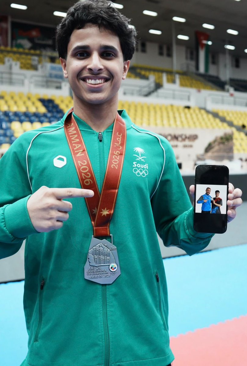 ShmsSabr's tweet photo. حقق البطل/عبدالرحمن سعيد العمري الميدالية الفضية
في مسابقة القتال وزن اقل من ٧٠ كيلو لدرجة الناشئين في بطولة آسيا الرابعة والعشرون ( للناشئين والشباب وتحت ٢١ سنة )والتي أقيمت بالمملكة الاردنية الهاشمية في مدينة عمان بتاريخ ٨ سبتمبر ٢٠٢٦ https://t.co/9qtObwdT57