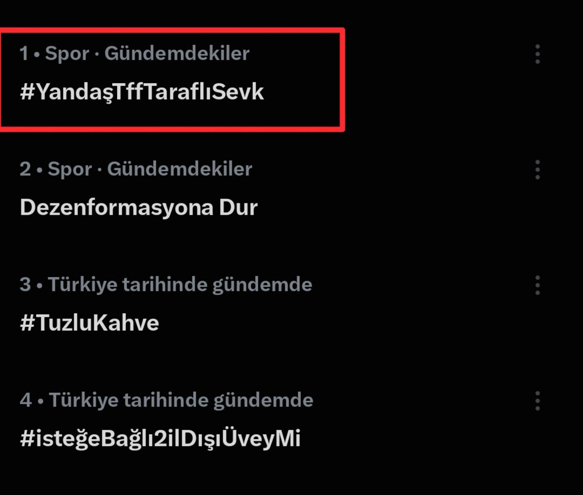 AjansHaber_1903's tweet photo. Beşiktaş Taraftarların başlattığı #YandaşTffTaraflıSevk hashtag kısa sürede Türkiye X gündemine girdi. https://t.co/XdR4YOFu3O