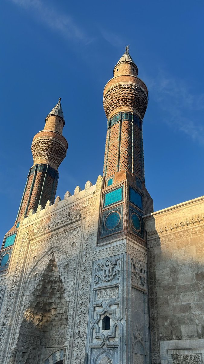 zuuullall's tweet photo. 📍Sivas, Gök Medrese https://t.co/1SKIKMcb0V