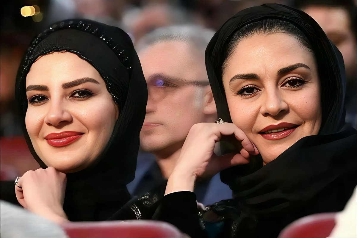 X4LIREZ4X's tweet photo. هرچی کثافت و پستی و مادرجندگیه، تو این دوتا قحبست... https://t.co/8Qiseqh3Qj
