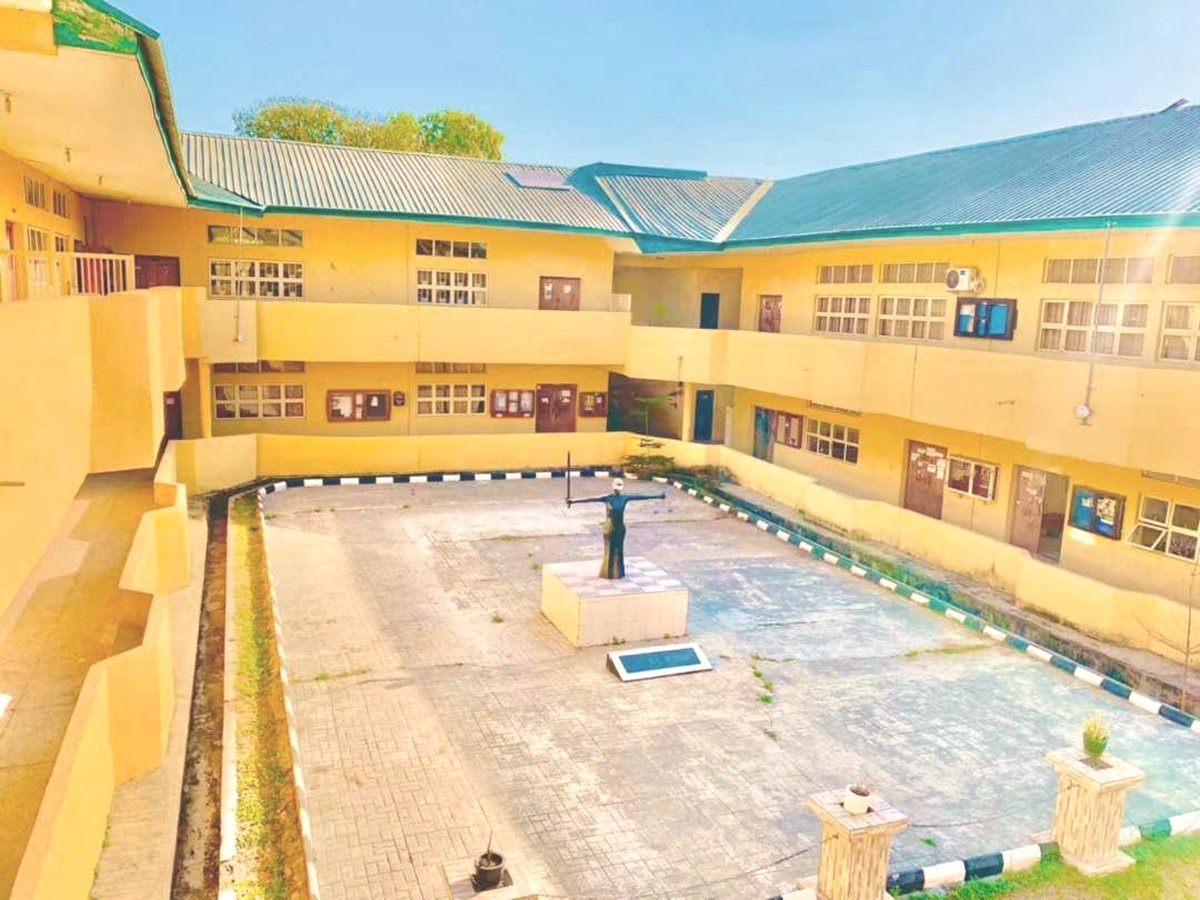 LAW_UNILORIN's tweet photo. We are delighted to welcome you to the official X account of the Faculty of Law, University of Ilorin. This is an avenue to keep you connected to everything happening within our Faculty. 

Welcome aboard. ⚖️
#FacultyOfLaw #LegalEducation #LawCommunity #unilorin https://t.co/LUAG0NMHin